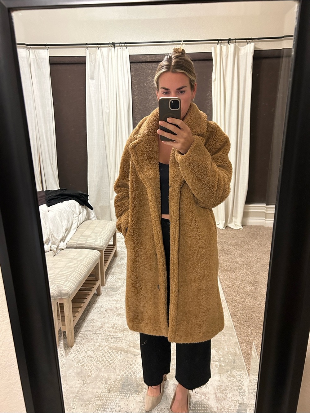 GAP Teddy Faux Fur Coat in Camel Brown